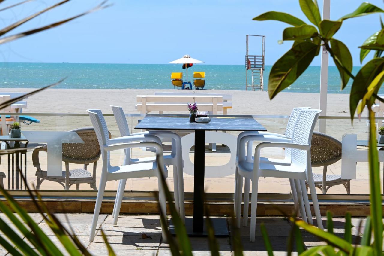 Hotel Andi Durrës Buitenkant foto