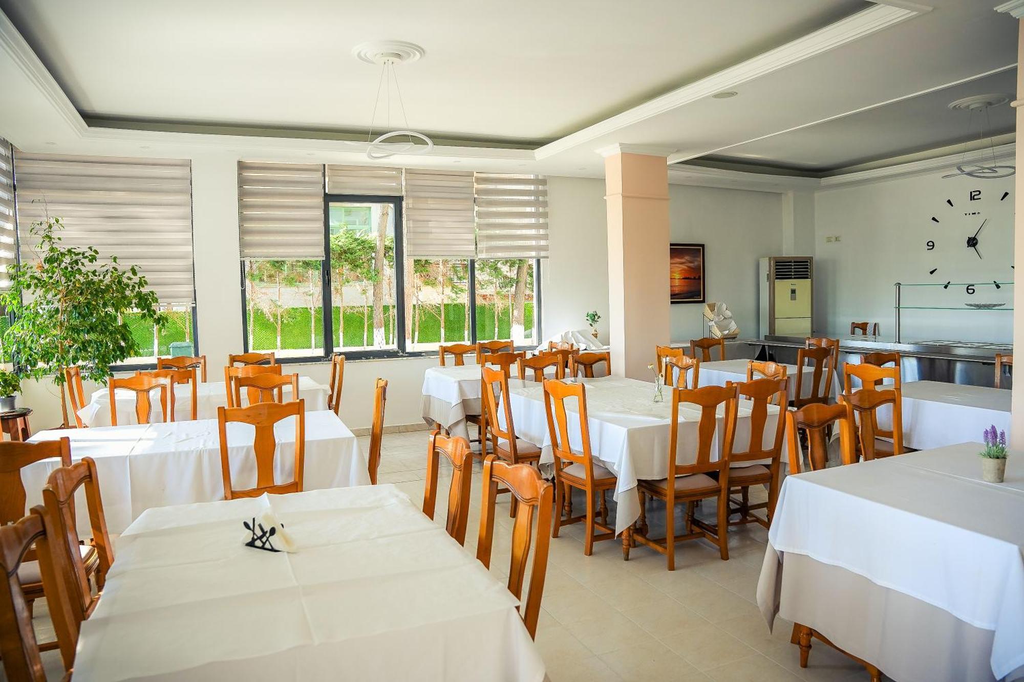 Hotel Andi Durrës Buitenkant foto